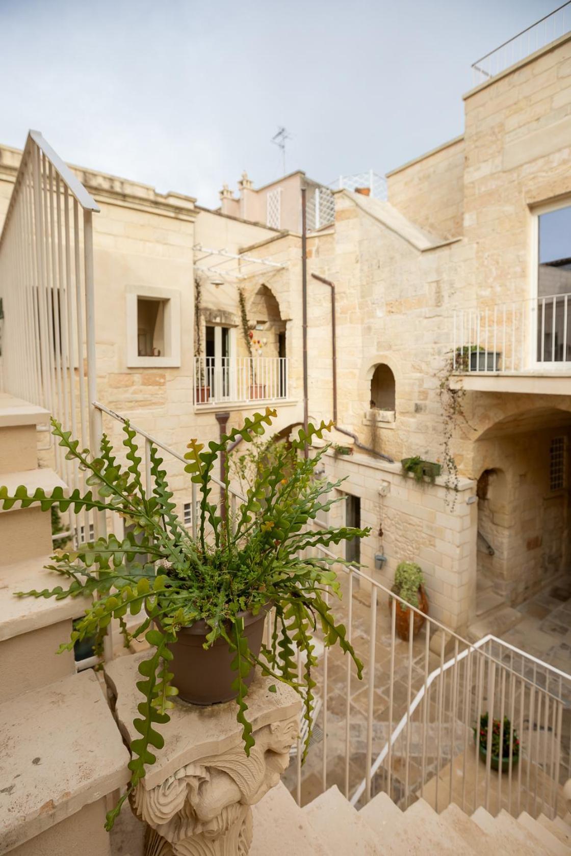 Hotel Palazzo Sant'Anna Lecce Zewnętrze zdjęcie